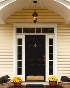 Steel door with foam insulation core