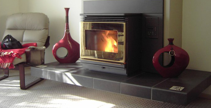 Wood and pellet heating