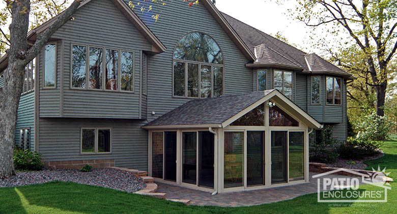 Vinyl sunroom frame with gable roof