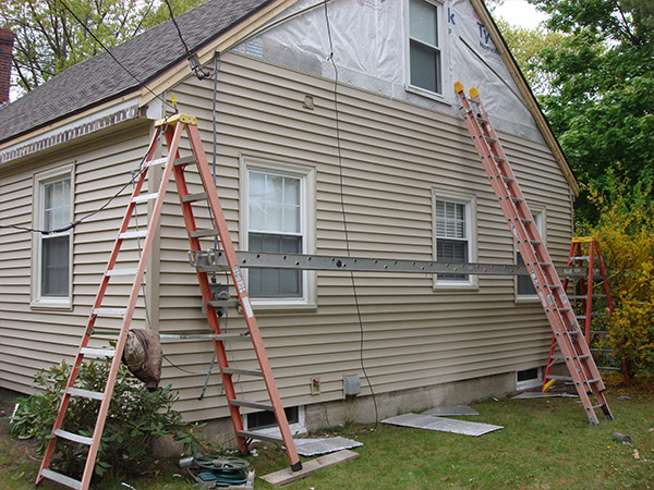 vinyl siding replacement