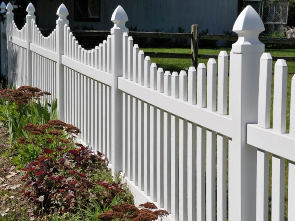 whitewoodenpicketfence — 24h Site Plans for Building Permits Site